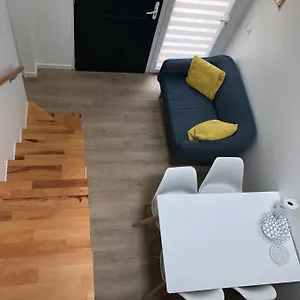 Duplex Neuf, 15mn De Paris, Parking, Climatisation Apartamento